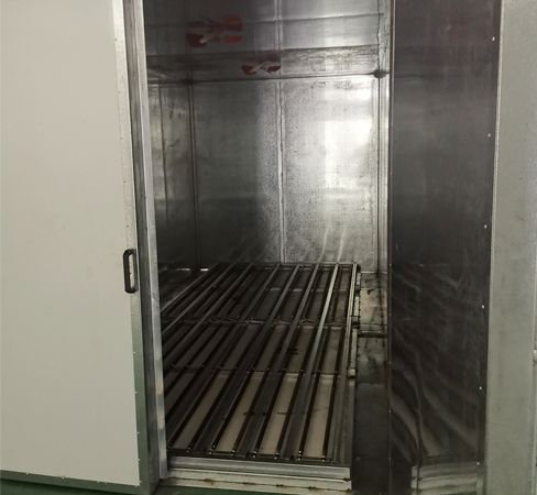 高温烤漆房